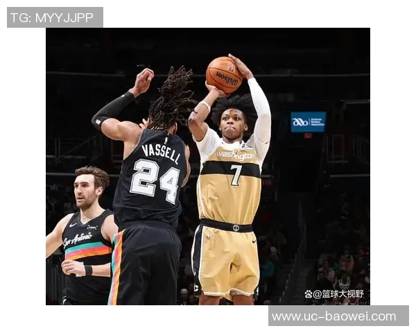 文班称赞科内特为联盟稀有盖帽手与他并肩作战令人振奋